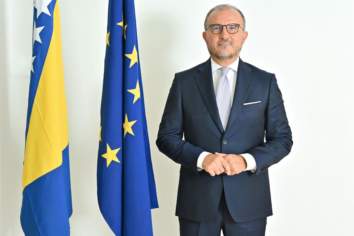 EU produžila mandat Luiđiju Soreki