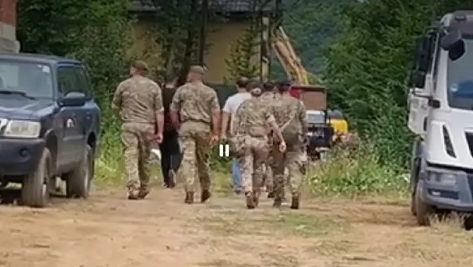 Na jezeru Gazivode počelo rušenje vikendica u vlasništvu Srba