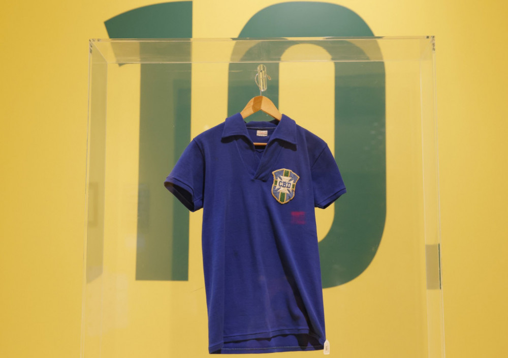 Pele aukcija dres drugi najskuplji prodaja TV Arena sport - Sport - BIG portal