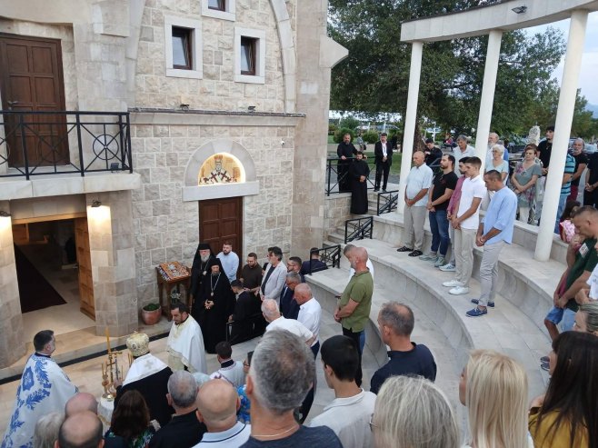 Obilježavanje u Prebilovcima; Srpski narod sabrao se da u molitvi iskaže dobrotu i ljubav prema slobodi