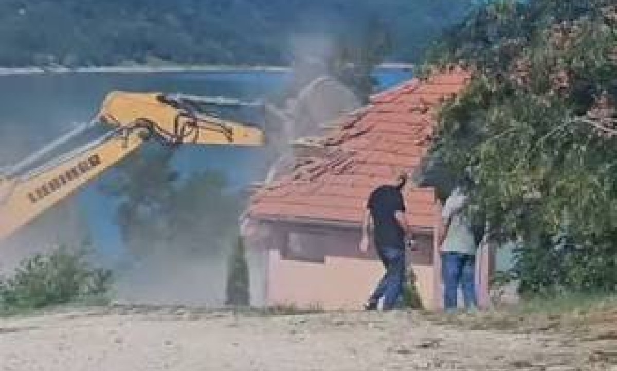 Јoš 11 objekata na spisku Prištine za rušenje na Gazivodama, strah se širi među Srbima