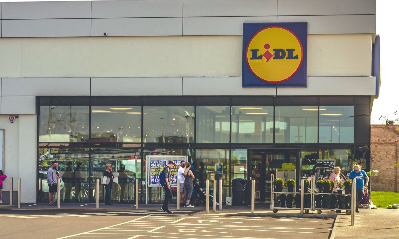 Lidl traži više od 1.125 radnika: Konkursi otvoreni i u Banjaluci, Laktašima i Gradišci