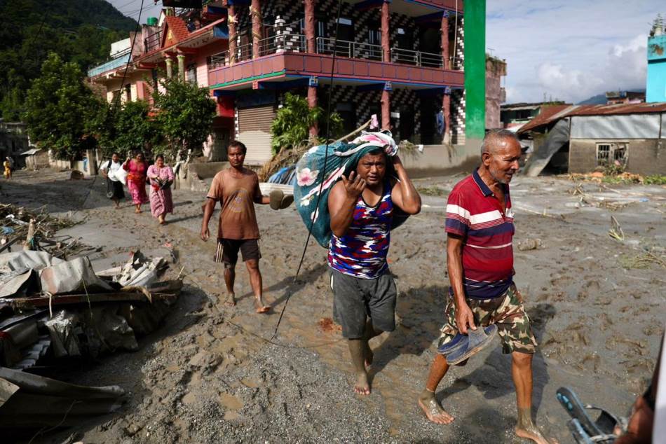 Nestalo gotovo 1.500 ljudi u Nepalu i Tibetu, među njima više od 800 stranaca