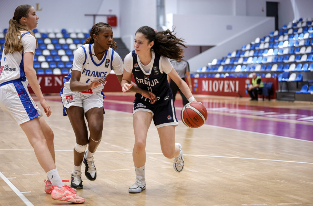 Kadetska ženska košarkaška reprezentacija Srbije poražena od Francuske na EP - Sport - BIG portal
