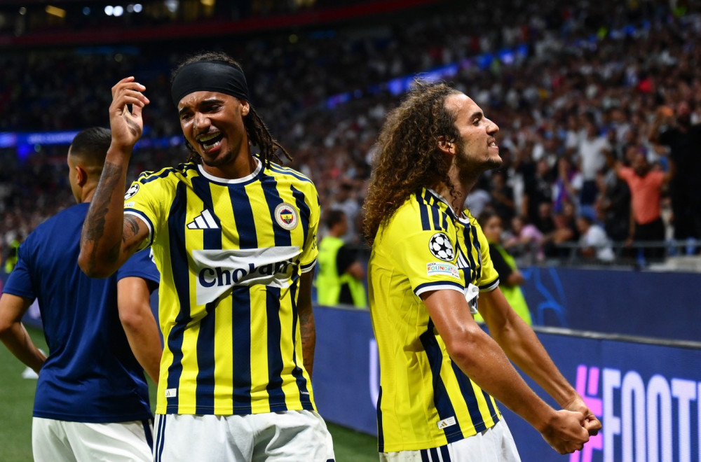 Genduzi u centru haosa: Masovna tuča posle Liona i Fenerbahčea VIDEO - Sport - BIG portal