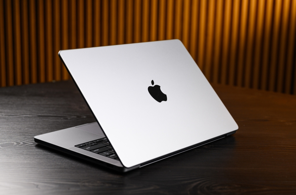 Apple OLED MacBook Pro stiže sa ekranom na dodir: Samsung jedini dobavljač - Vijesti - BIG portal