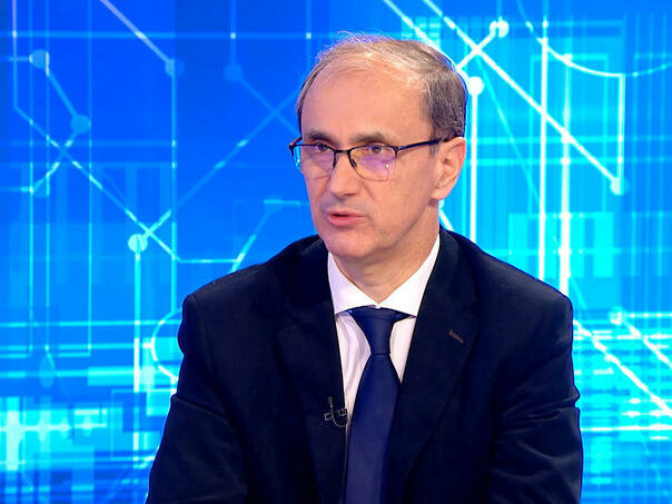Vanredna sjednica Vlade Srbije: Macut predložio raspuštanje Skupštine kako bi se mogli održati izbori