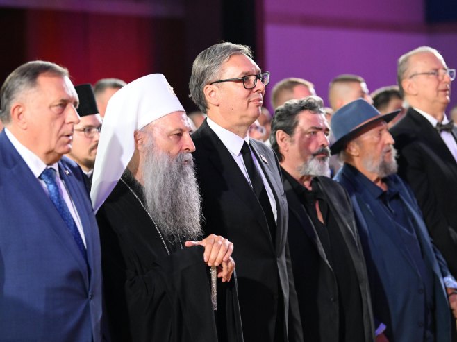 Povodom Dana srpskog jedinstva, predsjednik Srbije odlikovao 55 zaslužnih pojedinaca i instutucija
