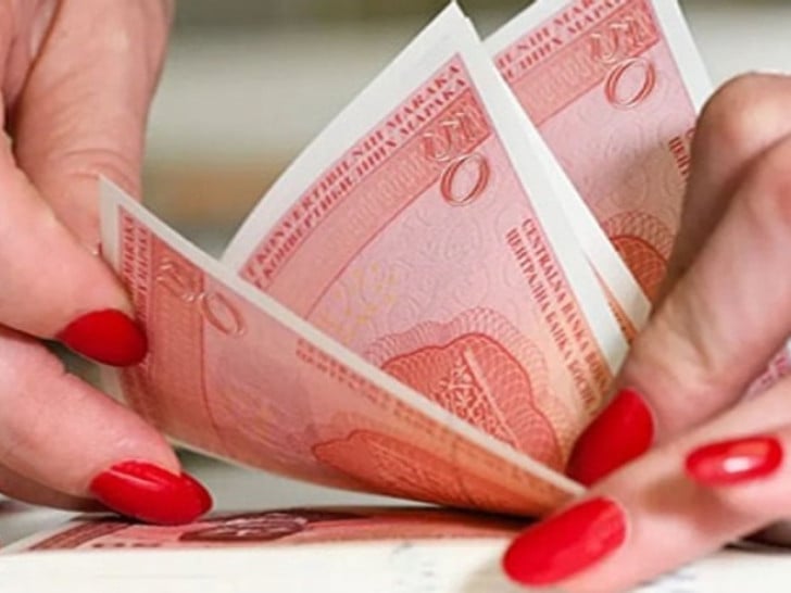 Sutra isplata uvećane avgustovske penzije - Vijesti - BIG portal