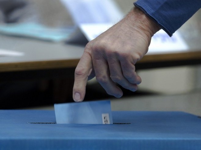 Počeli parlamentarni izbori u Izraelu, Netanjahu pred velikim političkim izazovom