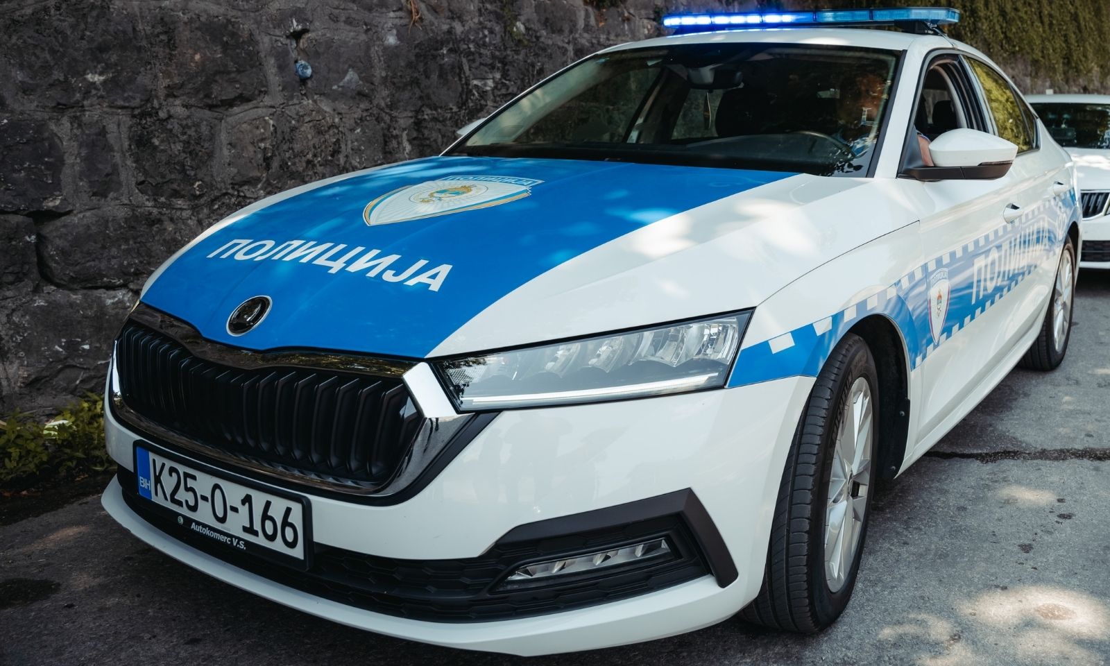 Nesreća kod Gradiške: Motociklista teško povrijeđen u sudaru sa radnom mašinom