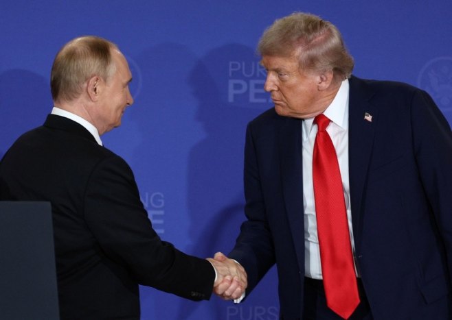 Tramp ima zakazan razgovor sa Putinom - Vijesti - BIG portal