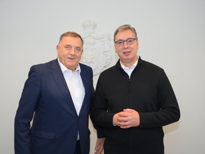 Vučić sa Dodikom: Hvala za sve ove godine što smo se borili za Srbiju i Srpsku